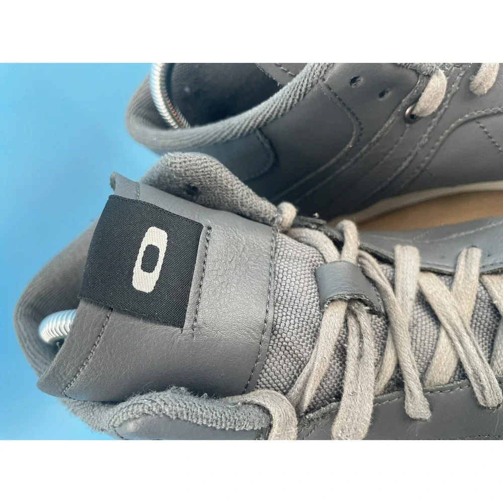 Oakley Southport High Top Sneakers Size 10 Charcoal Gray 13171-201‎ *See Pics